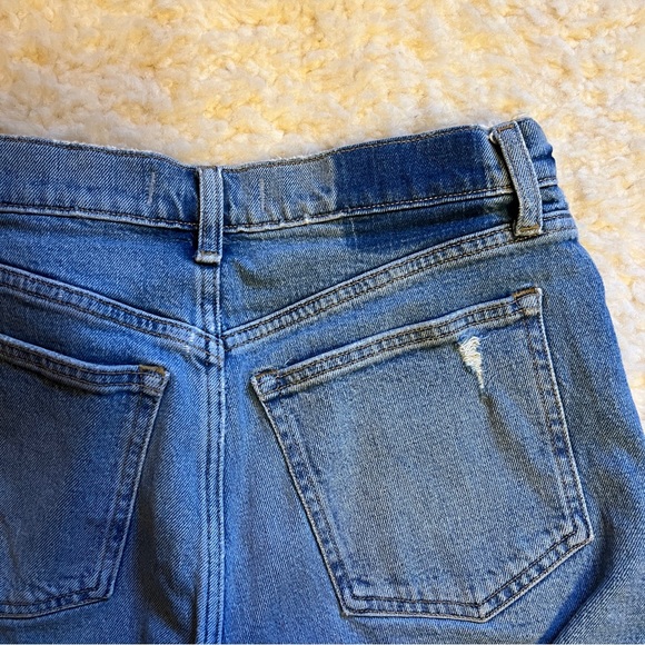 Abercrombie Mom Short - Picture 5 of 5